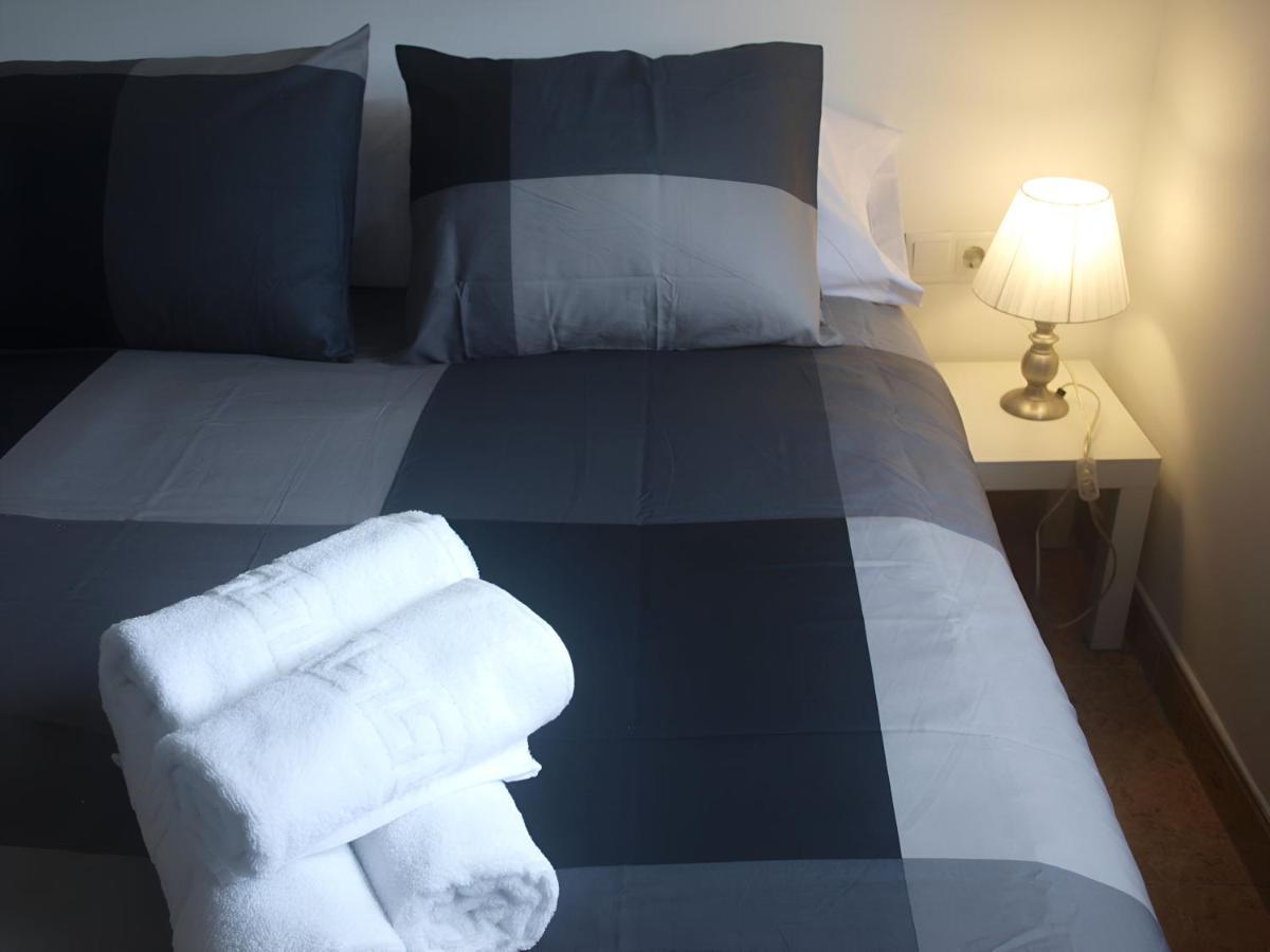 Jardines Del Ebro, 8 Pax, Ideal Grupos Logrono Luaran gambar
