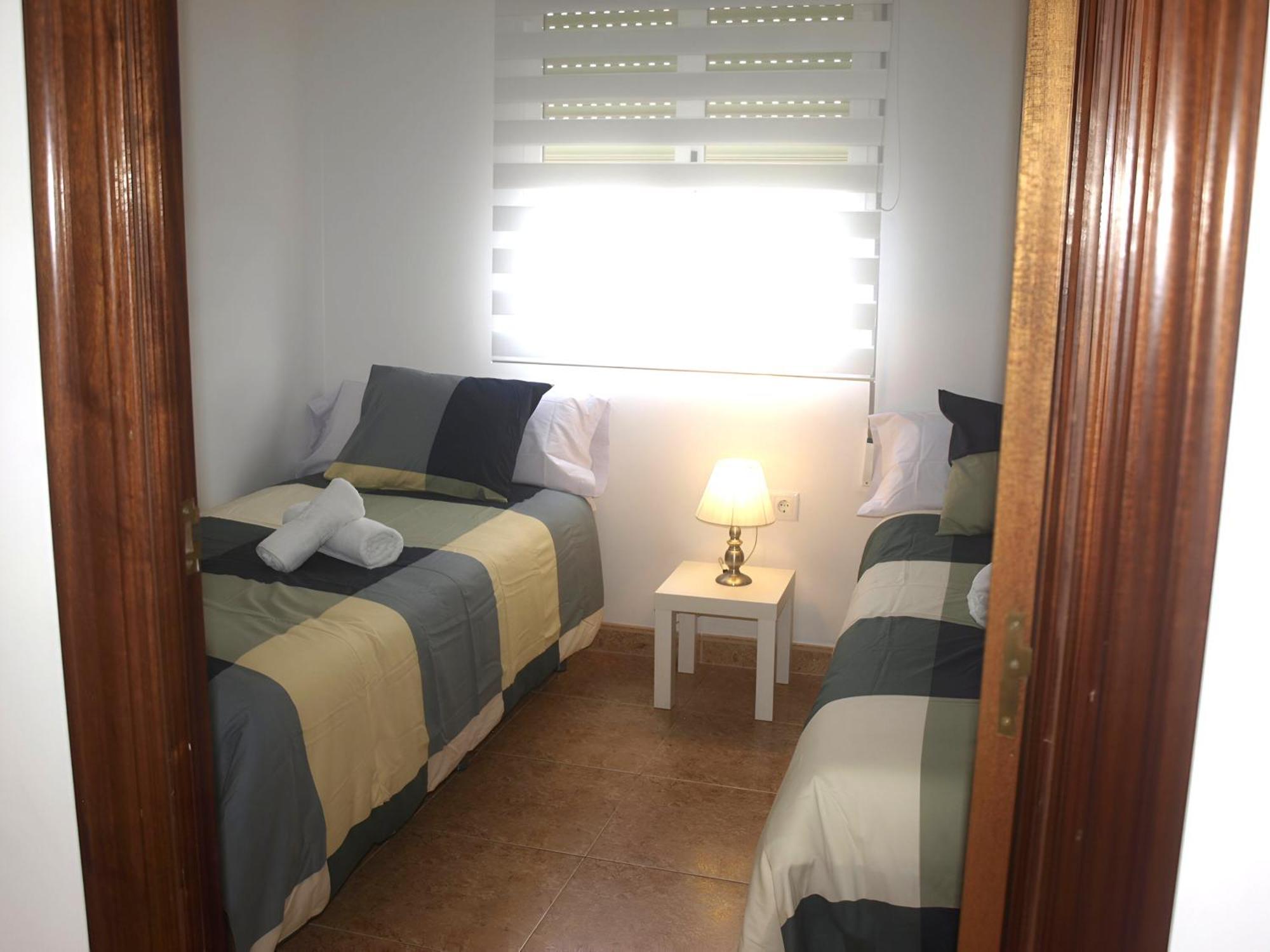 Jardines Del Ebro, 8 Pax, Ideal Grupos Logrono Luaran gambar